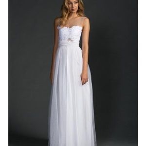 Grace loves lace wedding dress size small